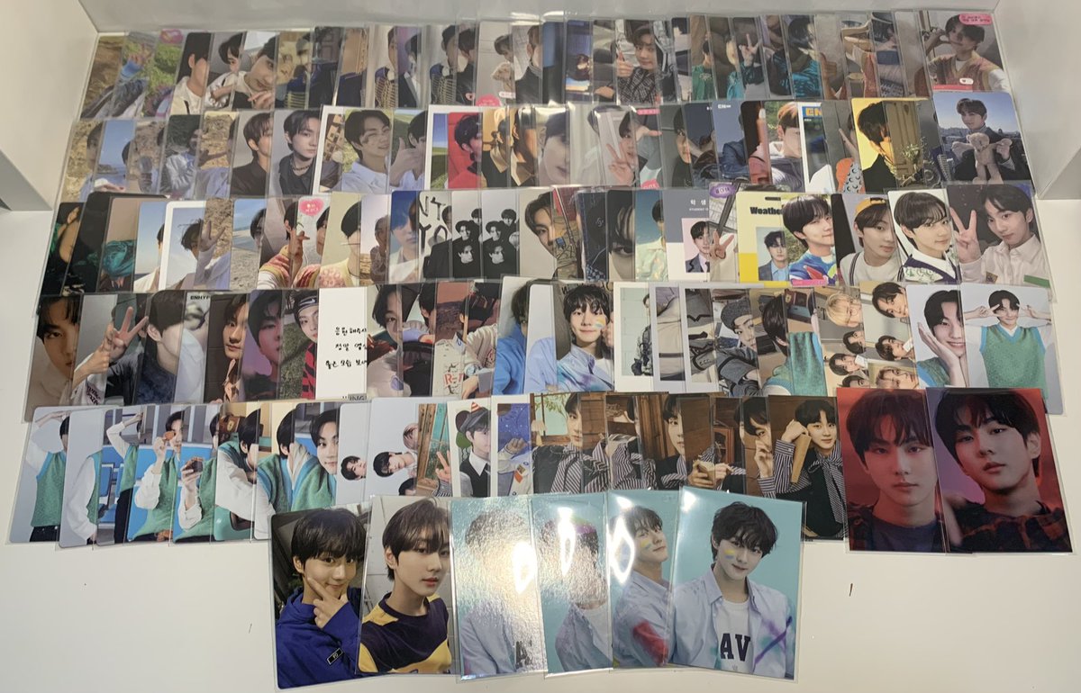 softiewonie_'s tweet photo. 10 months of collecting 🤍❕ https://t.co/ryng4c6SA2