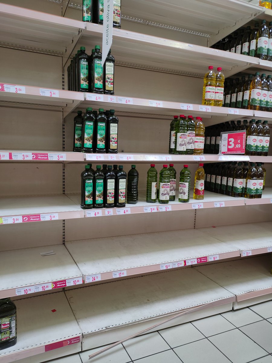 jgldev's tweet photo. Eehh... ¿Estamos locos? No quiero pensar qué pasaría si de verdad la guerra de Ucrania escala a la Tercera Guerra Mundial https://t.co/DxEub5kHHO
