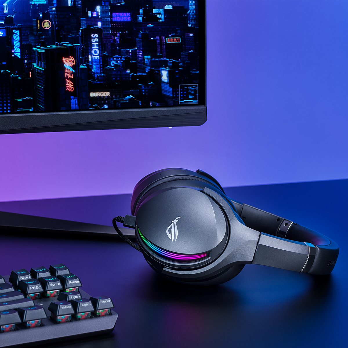 ASUS_ROGUK's tweet photo. Get ready to enter the game?
Wear #ROGFusionII500 🎧 up! Enjoy the sound and feel in the middle of the battle.
#ROGHeadset #ROGPeripherals
Check it out. ▶▶ https://t.co/VrKRKtkrXh https://t.co/b3KxqF4XHL