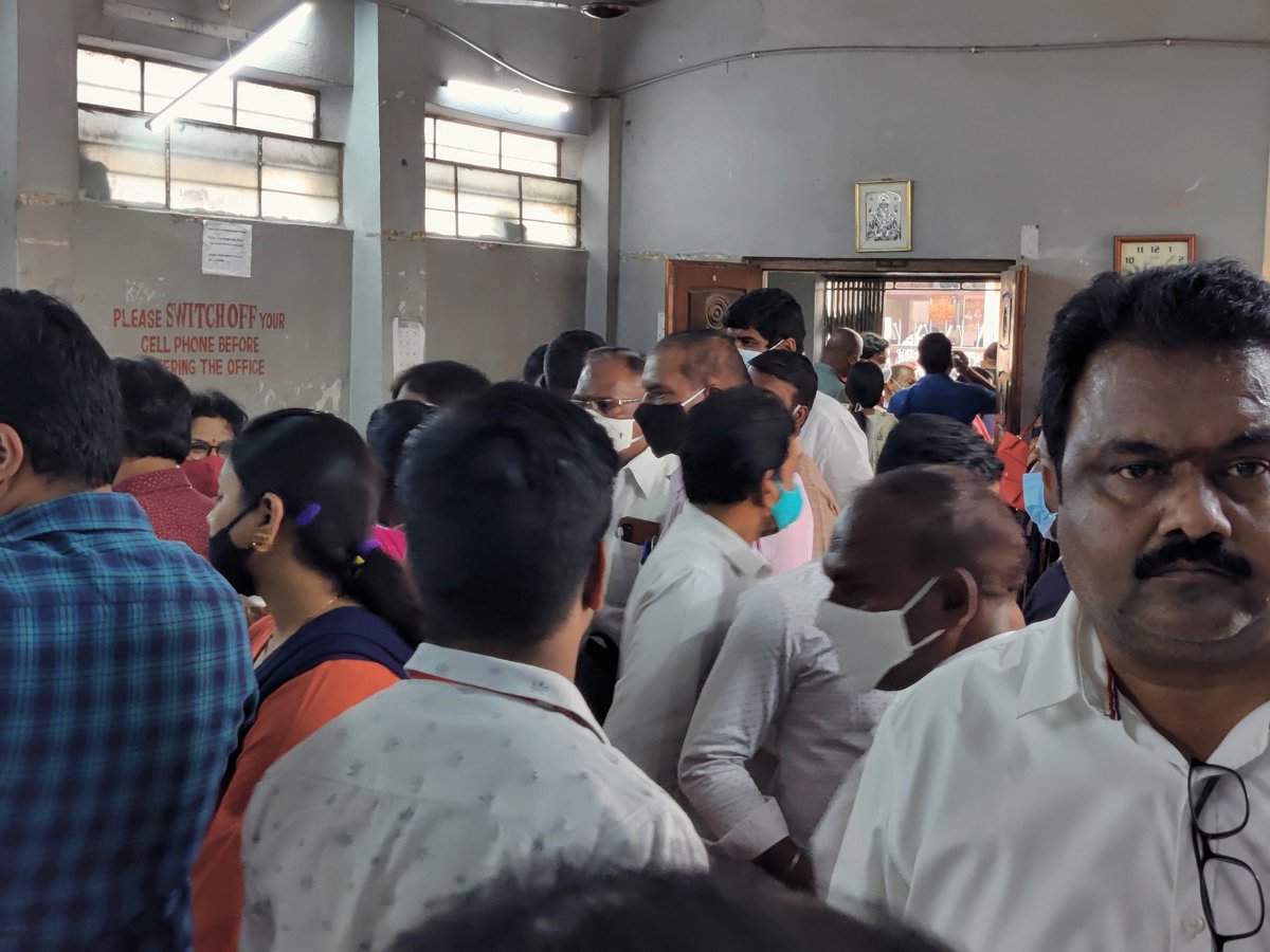 RnAAssociates's tweet photo. @KTRoffice this is the scene in Uppal SRO office on last Wednesday. Govt is collecting huge revenue yet hardly any facilities in SROs, very pathetic situation. Need huge....upgade; people have to collect docs standing on the road, no wash room, no place to sit. #KCR https://t.co/DTQqi2bqyU