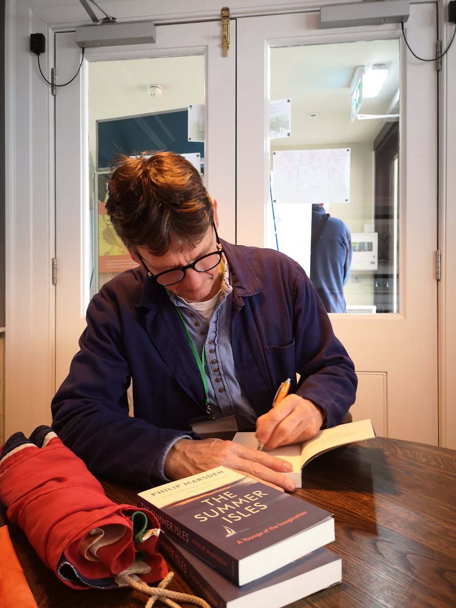 ShaftesBookFest's tweet photo. Philip Marsden reading the land from the sea encouraging us to change the way we look at islands, to see them as places with the power to spark myth, magic and the imagination.
#shaftesburybookfestival #readingtheland @GrosvenorDorset @LodestoneProp https://t.co/APjCKlTfhE
