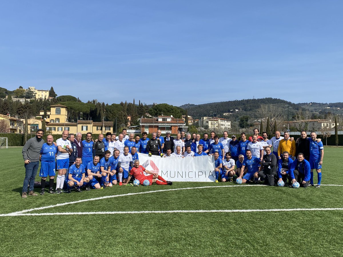 NazITASindaci's tweet photo. Grazie a @Municipia_Spa per il supporto e la presenza in campo e all’assessore allo sport del @comunefi Cosimo Guccione per esserci venuto a trovare https://t.co/7HaPFAqB9u
