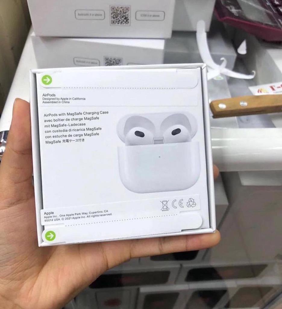 Когда вышел airpods 3