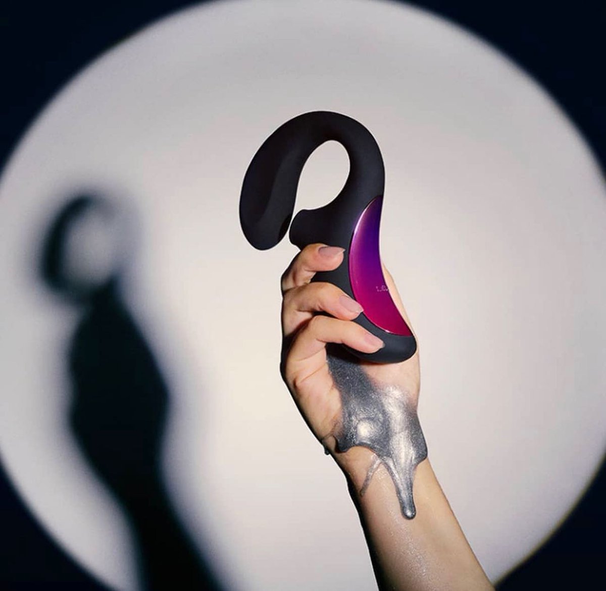 evastoys's tweet photo. Slide into the weekend with Lelo Enigma and feel the pleasure waves all over your body. ✨
MAKE IT YOURS --> https://t.co/tWQBEStKUs
@lelo_official
#lelo #leloenigma #clitoralstimulation #gspotvibrator #clitvibrator #pleasureproducts #vibratore #vibrador #juguetessexuales https://t.co/KXB7OxfgU7