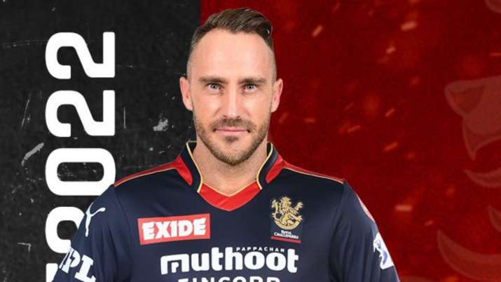 durdundigouda's tweet photo. Leader of the pride is here 
RCB New Captain @faf1307 Congratulations brother Being a part of RCBian 
#PlayBold #RCBUnbox #captain #RCB 
@RCBTweets @imVkohli @Gmaxi_32 @ABdeVilliers17 https://t.co/Z3tfYy6qEJ