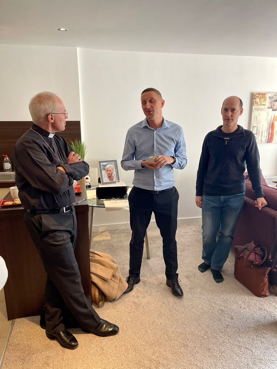 gqsteve's tweet photo. We were extremely honoured &amp; grateful when @JustinWelby visited our home in #Manchester Green Quarter this week to discuss #BuildingSafetyCrisis &amp; how to #EndOurCladdingScandal
Almost 5 years since #GrenfellTower &amp; we still live in an unsafe home
@team_greenhalgh @michaelgove https://t.co/N74UAyO3rd