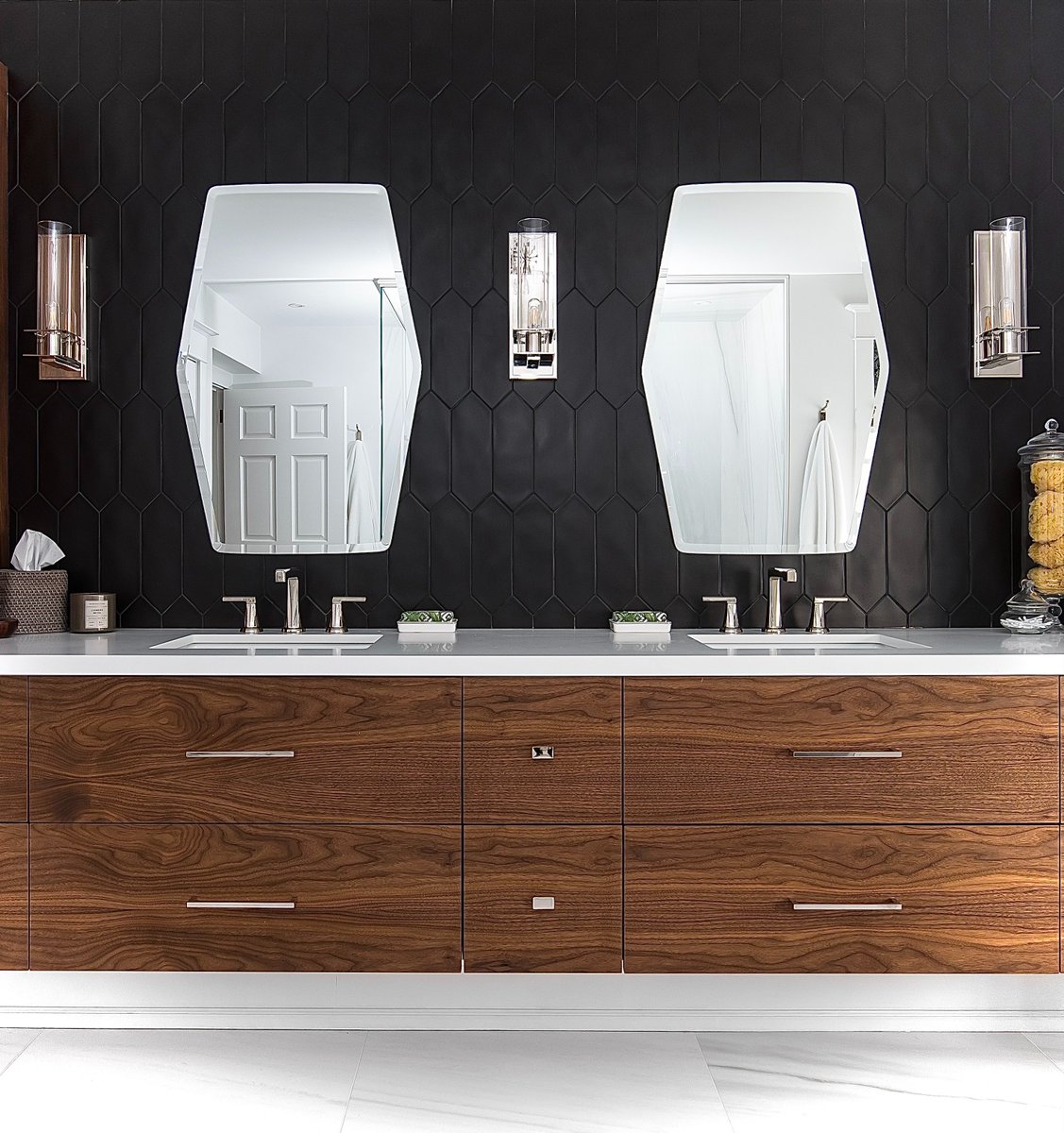 Dark, rich, textured and so striking ✨

Design: ARIM Inc.
#layered #rich #texture #striking #bathroomdesign #doublevanity #doublesink #shapes #stunning