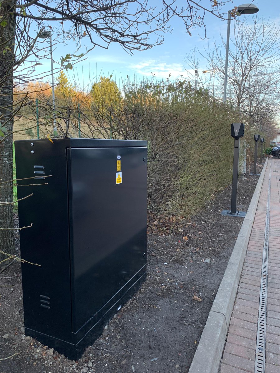 utley_ev's tweet photo. Really enjoyed this project we completed just before Christmas.
16 x 22kW Charge Points which we think look AMAZING!🔌
Well done all involved 👏

#WORKPLACE #CHARGEPOINTS #YORKSHIRE

https://t.co/Gkg0ieW5CM https://t.co/TnCWUmHWyh
