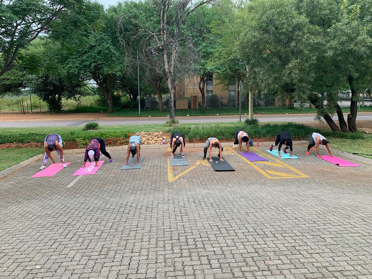 audas_vanschoor's tweet photo. WONT STOP
DONT STOP
NEVER STOP
ANOTHER #SWEATYBOOTCAMP ✅
NEXTWEEK at Calliandra Centre,
Calliandra St, Montana, Pretoria, 📍
WE LOVE DRINKNG @NirmalaJuice 🥤
#BootcampforBreakfast #NoExcuses #FetchYourBody2022
#lifestyle #Consistency
#Avsfitness #TEAMAVS https://t.co/4uHI9CTeYZ