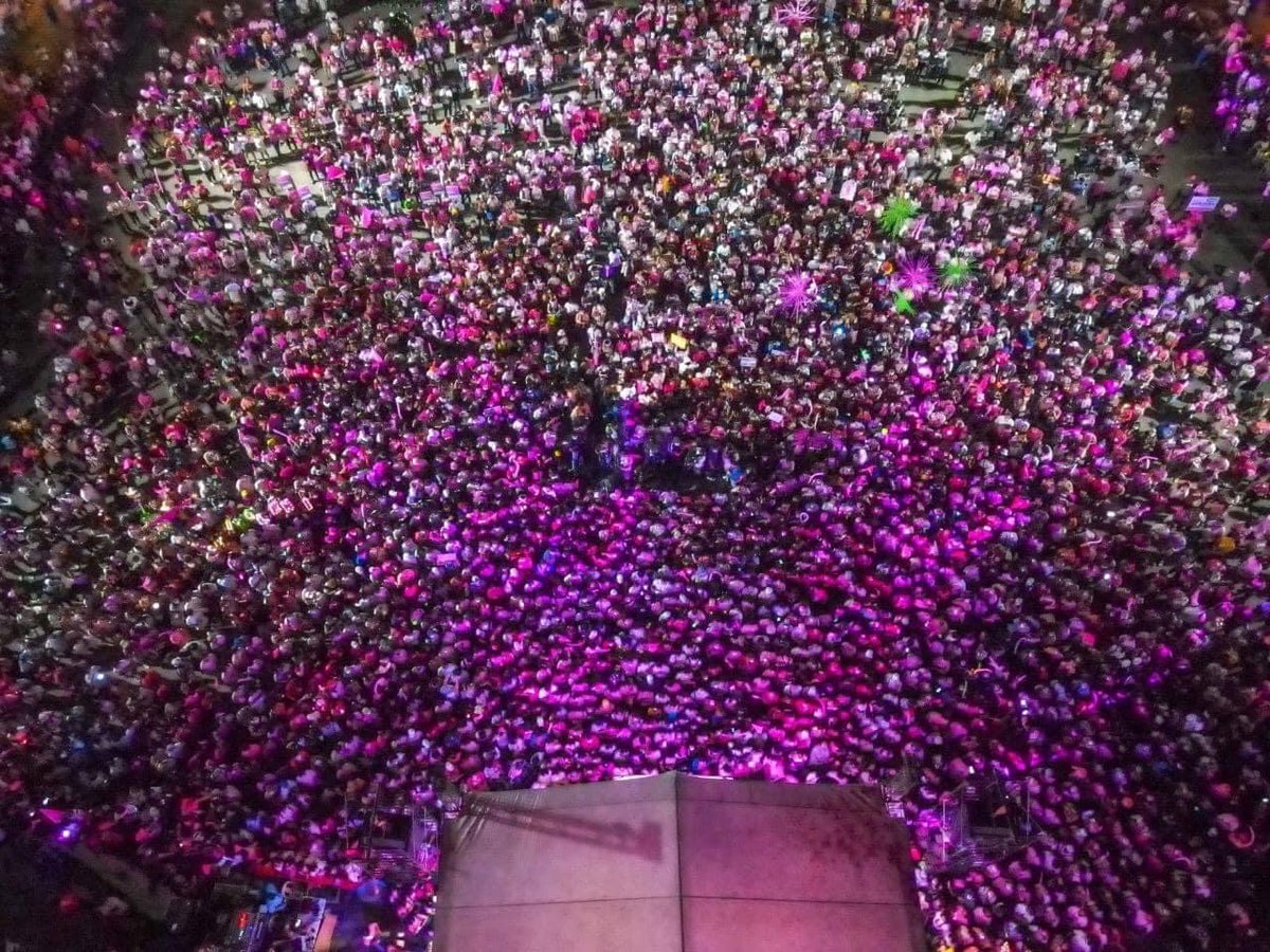 bamaquino's tweet photo. TUMINDIG ANG ISABELA! 🌸

#IpanaloNa10To
#TaraLetsIsabela
#IsabelaIsPink

📸: Team Kiko/Jimmy Dasal https://t.co/Af1G5Y8ogo