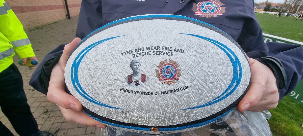 Brilliant LGBT+ Rugby event  <a href="/PercyParkRFC/">Percy Park RFC</a> for the #Hadriancup <a href="/Tyne_Wear_FRS/">Tyne and Wear Fire and Rescue Service</a> <a href="/TWFRSLGBT/">TWFRS_LGBT+</a> Staff and volunteers joined by <a href="/northumbriapol/">Northumbria Police</a>