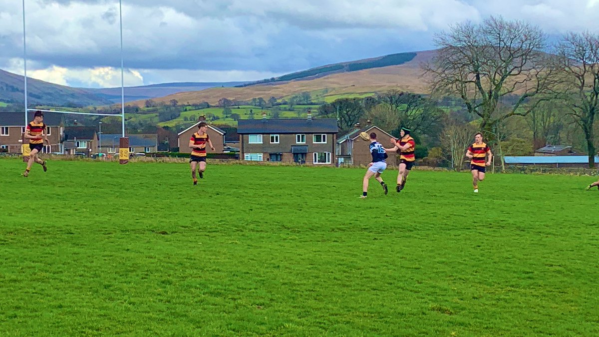 SportatDAS's tweet photo. Good rugby and excellent character from our Y11 boys this morning at the @TheBrownSSFC U16 Sevens. #UTA https://t.co/pLP7TrLYv2