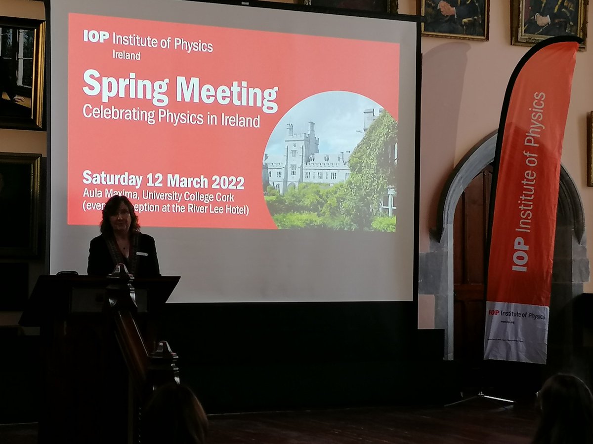 IOP_Ireland's tweet photo. Our IOP Ireland Chair Dr. Yvonne Kavanagh opens #IOPSpring https://t.co/qwWaxXXAQd