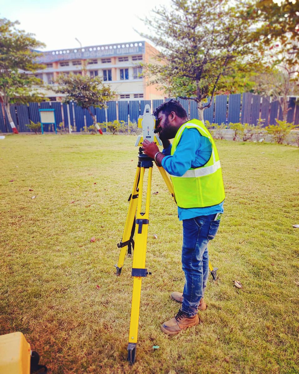 urdlsb's tweet photo. School Building #excavation marking at #anuvijay_township , #kudangulam

Survey works:
Boundary Survey
Setting Out
Topographical Survey
Contour Survey (Levels)
Interior Survey
@zx_vicky70
#digitallandsurveyors #uprisedigitallandsurveyandbuilders 
#surveying #totalstation https://t.co/MYIOm7zXIp