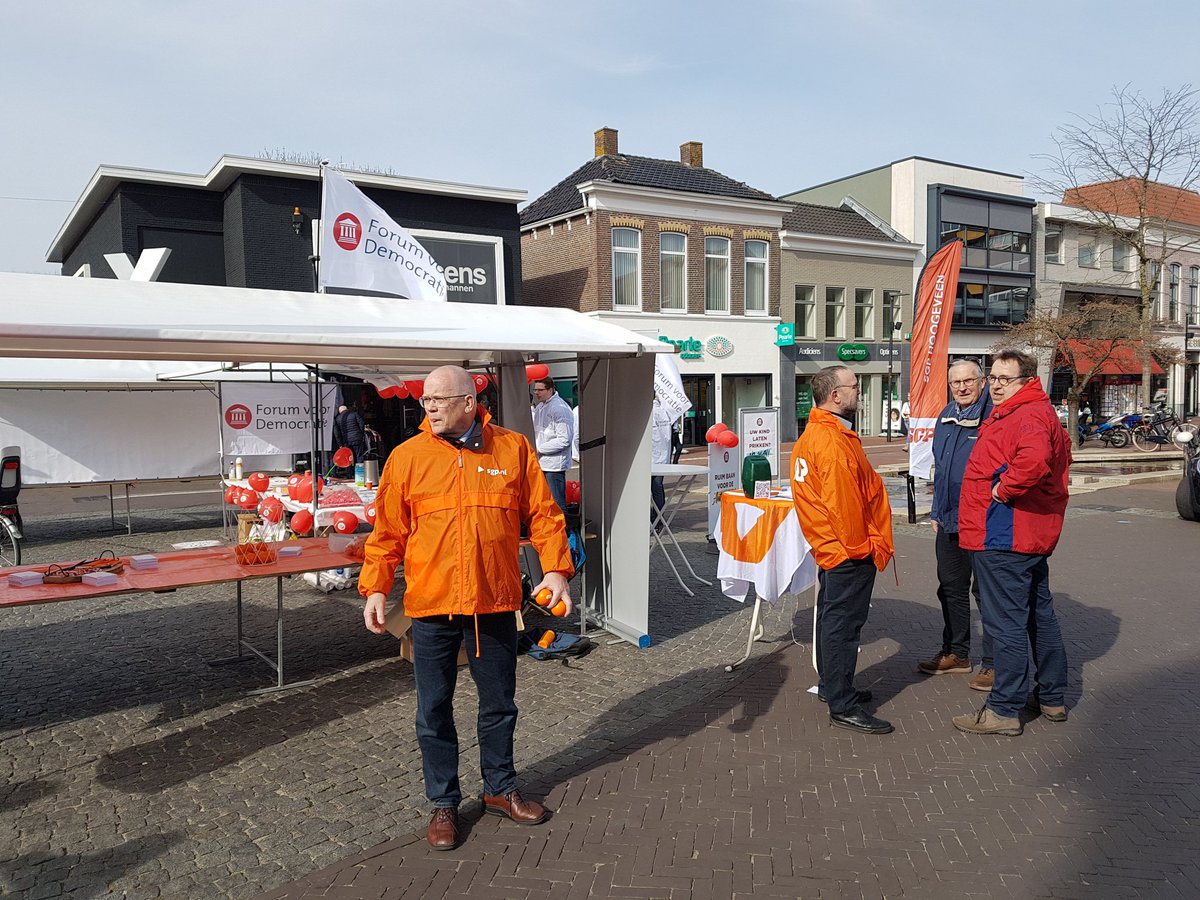 Gesprekken met burgers leert dat wantrouwen in politiek groot is en men behoefte heeft aan een betrouwbare en stabiele partij. Ze hoeven niet ver te zoeken....SGP!