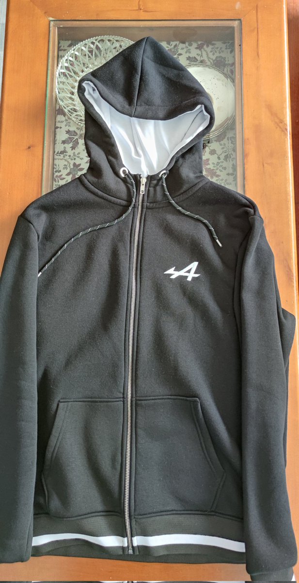 Ropa futbol y moda - Squaddra