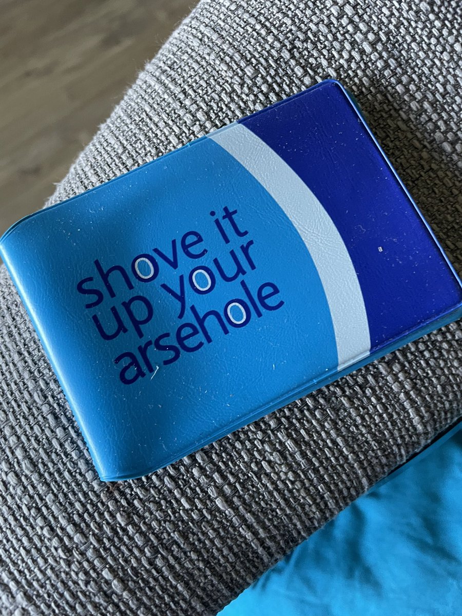 AndyFreeman79's tweet photo. @amateursuman You definitely have to reach for it 😆 great song. - still have my Oyster card holder merch 😄Hope you are well. https://t.co/6TNatlLUEM