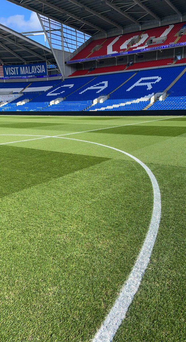 Liam James tweet media