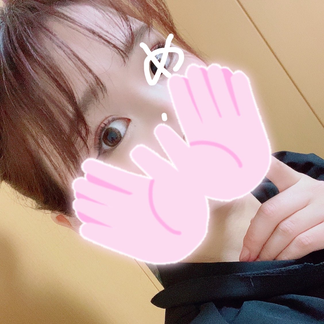 wKhime's tweet photo. お久しぶりです、生存確認浮上です隠している方のお目目は加工でぐにゃってなりました。今日はヒプマイのスイパラコラボ行きました楽しかったです。最推し左馬刻様が出なかったのでぴえんってなってます、また行きたいです。まだニートしてます。最近兄弟でドンジャラしてそれで生計立ててます https://t.co/6H9qOHqfob