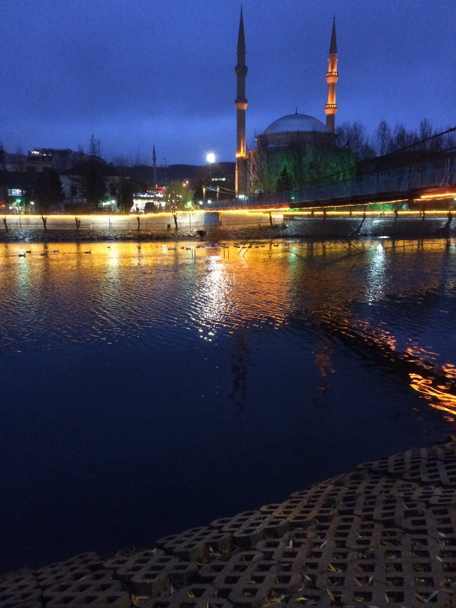 Cennet memleketime feda olsun chpli belediyelere destek veren olsa keşke😢çok çok gecikti .Ak partili belediye zamanında projeler hazırlanmıştı