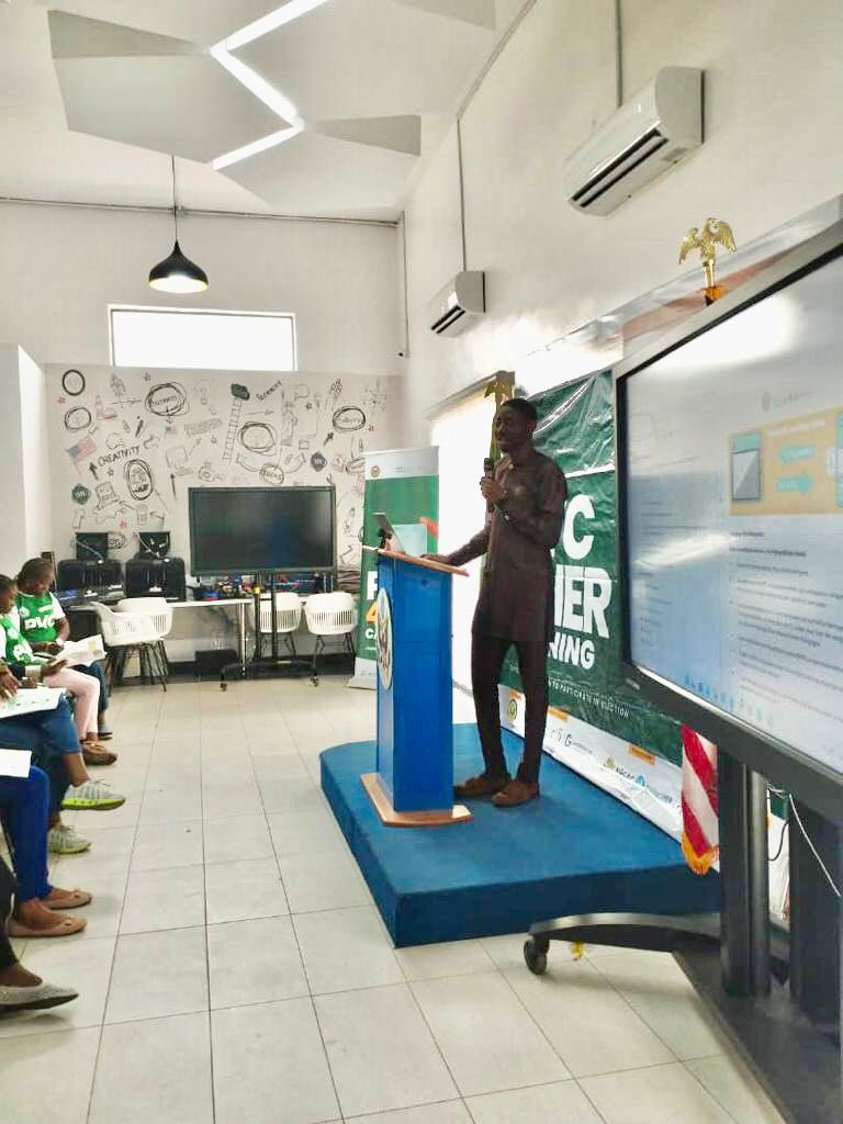 ConstitutionLab's tweet photo. The PVC4HER Training is in full gear. 

Our facilitators are dishing out so much value and participants are taking them in. 

It's been amazing! 

#PVC4Her #pvcdrive #election #womeninpolitics https://t.co/s16tNuwMGa
