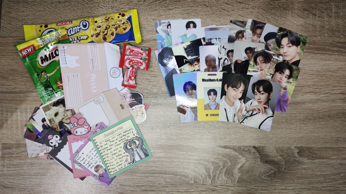 wonyopayo's tweet photo. | #simmailz |

Hiii @nessaashi this one of my biggest purchase and di ako nagsisisi. Grabe steal fries and ganda ng packaging tapos dami pa freebies!! Imagine, 10 lang binayad ko na pf pero lahat ng pc ay nakadouble sleeves. Thank you po ulit, it's nice to chika with you rin ^^ https://t.co/8fx2J3x4Ru