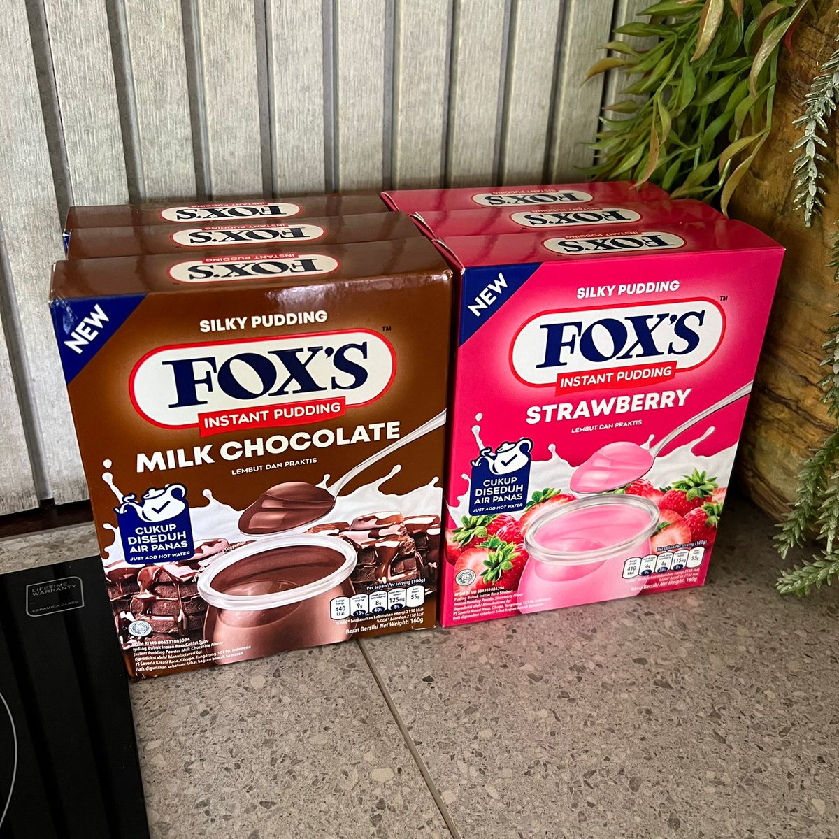 hermawan_devina's tweet photo. Aku masih punya stock nih dan masih banyak lagi, kalau RT tweet ini sampai 1000, aku mau bagi-bagi deh FOX'S Instant Pudding-nya https://t.co/llrl9FIy5q