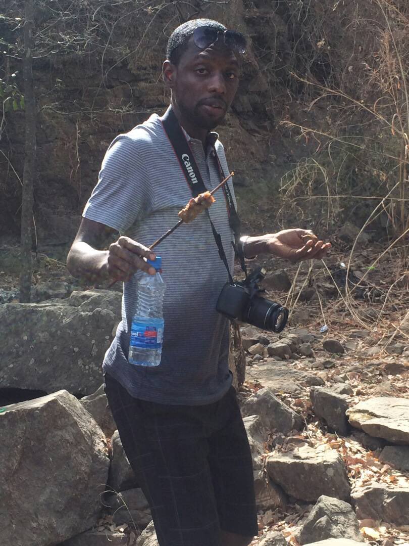 Uncle Titi or Uncle Tiku tweet media