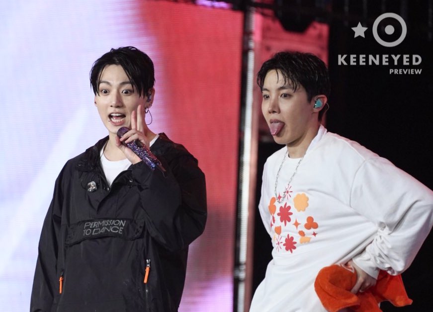 KEENEYEDJK's tweet photo. 220312 PTD in Seoul 정국 Jungkook Preview #방탄소년단 #정국 #BTS #JK #JUNGKOOK @BTS_twt https://t.co/mjHrIll9Aa