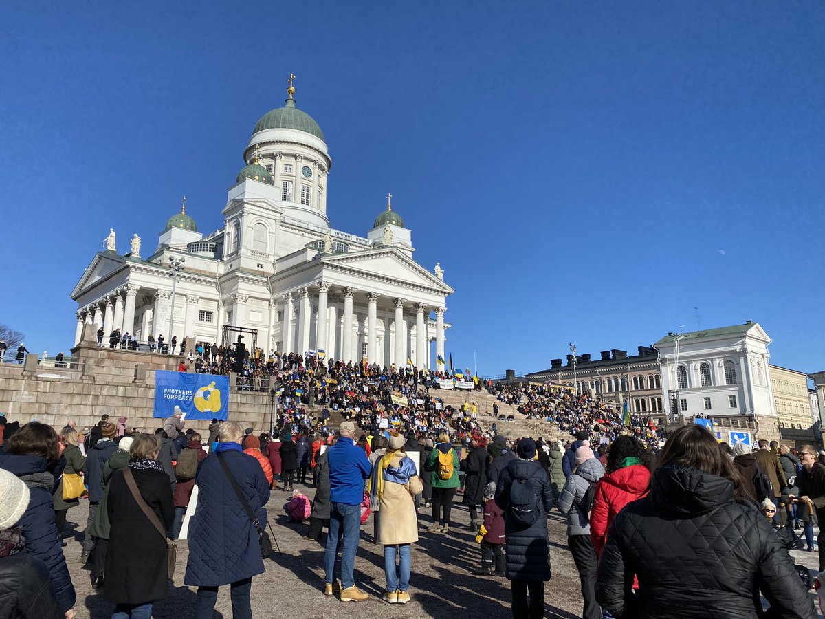 UA_Emb_FI's tweet photo. We are grateful to the organizers, Finnish mothers and all participants of today's march #MothersForPeace for your support of the Ukrainian people, who are suffering from the Russian invasion.

Glory to Ukraine! Glory to Finland! 🇺🇦🇫🇮

https://t.co/CXJOerqyqE https://t.co/mqATz7BsKW