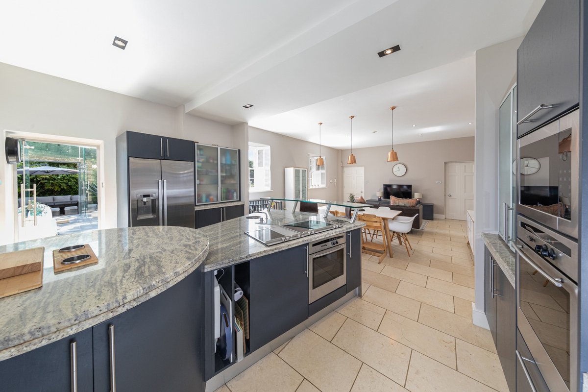 FinestProps's tweet photo. Heddon House, Heddon, Northumberland 
4 bedrooms | 3 bathrooms | 3 reception rooms 
A beautifully appointed wing of a magnificent Grade II Listed country house
Find out more >> https://t.co/Nsy5Po4KUI
Offers over £825,000
#FinestPropertiesUK #Corbridge #Ambleside #Boroughbridge https://t.co/EUhHBcBudw