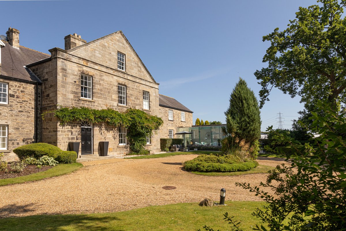 FinestProps's tweet photo. Heddon House, Heddon, Northumberland 
4 bedrooms | 3 bathrooms | 3 reception rooms 
A beautifully appointed wing of a magnificent Grade II Listed country house
Find out more >> https://t.co/Nsy5Po4KUI
Offers over £825,000
#FinestPropertiesUK #Corbridge #Ambleside #Boroughbridge https://t.co/EUhHBcBudw