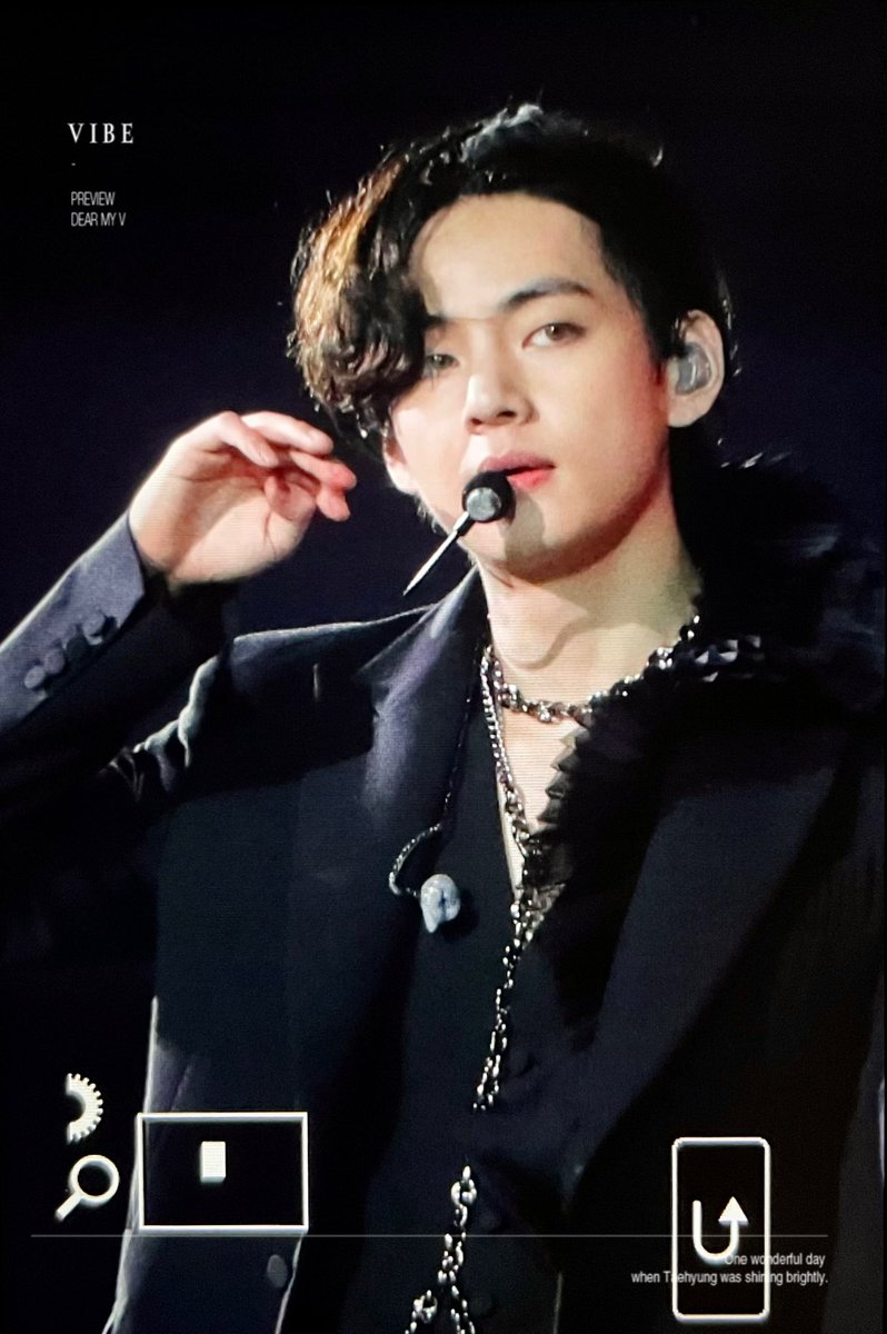 V_ibe_1230's tweet photo. [PRE] 220312 PTD Seoul 2nd day

🖤💜🖤💜

#V #뷔 #태형 #TAEHYUNG #BTS      #BTSV #방탄소년단  @BTS_twt https://t.co/3iFrXUASWT