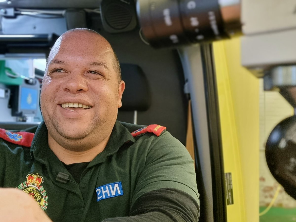 oliverevans79's tweet photo. Sometimes in life you just have to smile & remind negativity you're no longer accepting applications.
Keeping a positive outlook on life is often the best form of defence. #Awareness #Stress #MHTips #DarkDaysAreTemporary
@AACE_org @NEAmbulance @AbleNEAS @KarenOB100 https://t.co/dUVUWrER7U