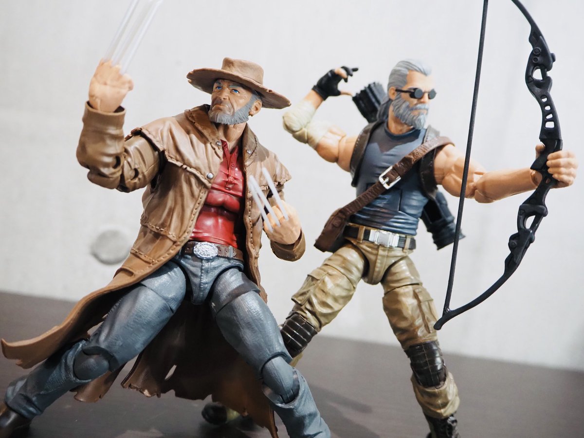 マーベルレジェンド オールドマン・ローガン＆オールドマン・ホークアイ 2パック 人気 マーベルレジェンド オールドマン・ローガン&ホークアイ 開封