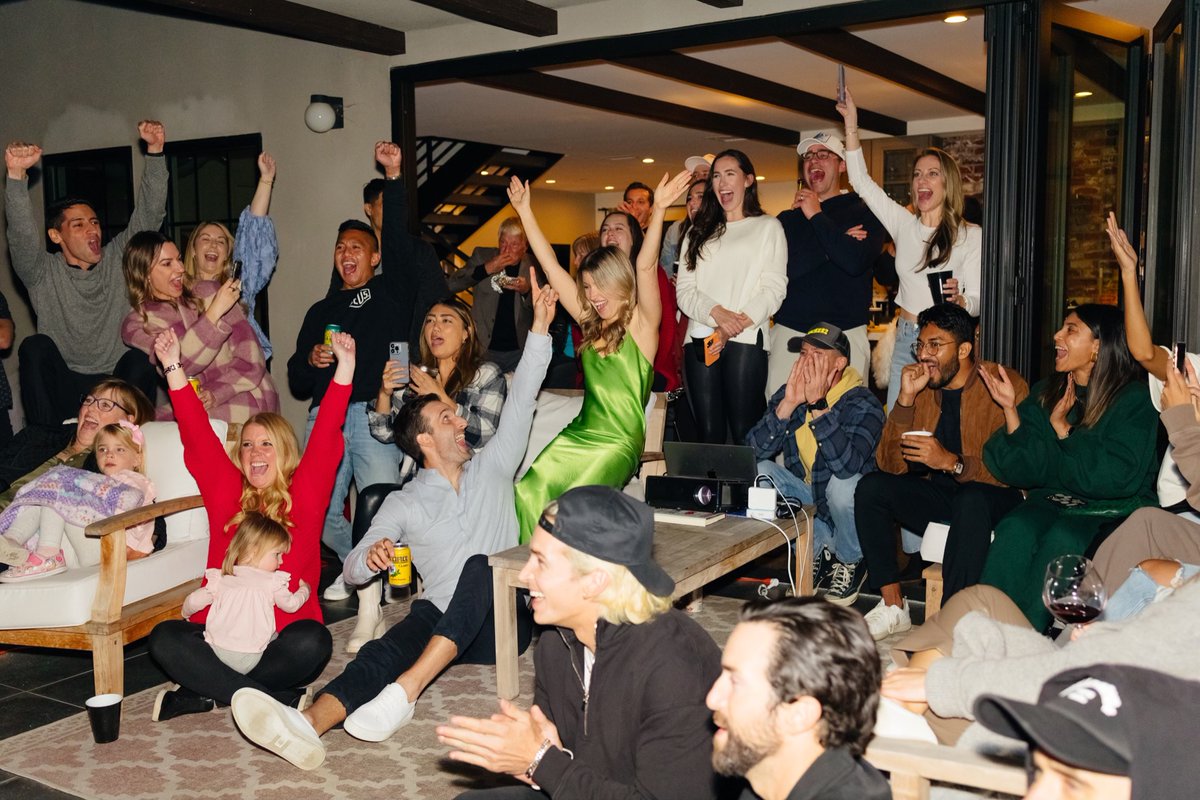 Sarah Moret tweet media