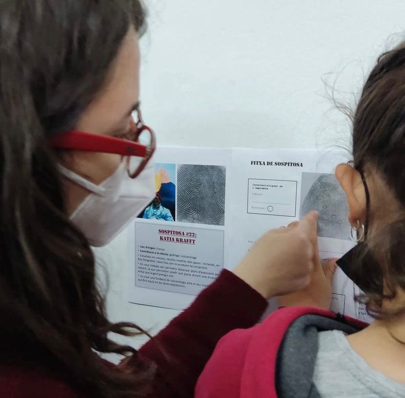 TechnoSperm's tweet photo. 🔬 Hem estat a l'escola Frigolet de Porqueres despertant la curiositat científica de les nenes i els nens! La nostra investigadora, @Ariadna_db, col•labora a visibilitzar el paper de la dona a la ciència! #WiS https://t.co/oXMZSWhWNQ