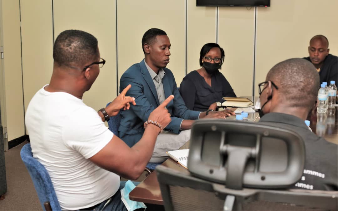 UnivOfKigali's tweet photo. Ingenius Africa's Managing Director Kwame Boadi and Technical Director Oliver Safo conducted a one-day workshop for University of Kigali Executive Master of Business Administration students. The workshop focused on Entrepreneurship in the Pan-African context &amp; outlined strategies https://t.co/N2ZXc0VBzH