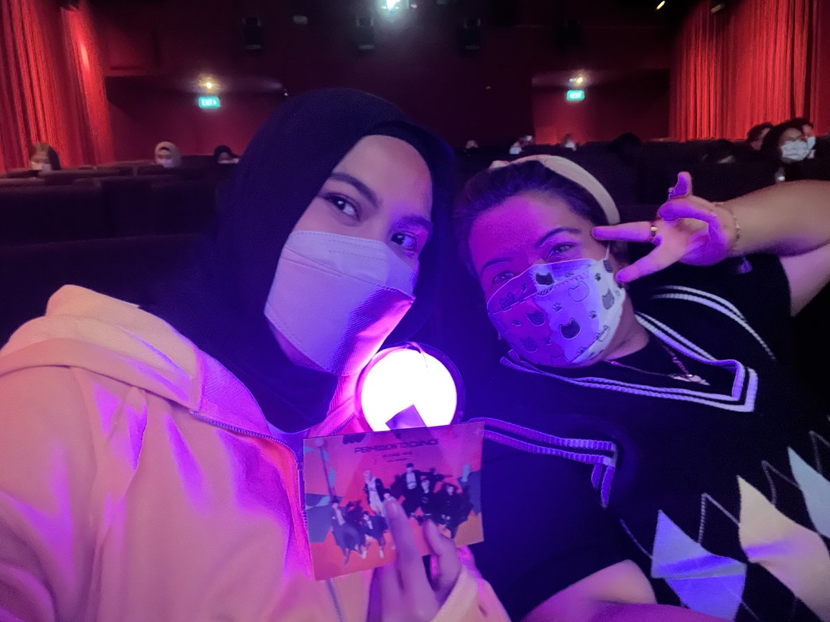 _qVcut's tweet photo. thankyou guys for the project and hope you enjoyed the concert too!! 💜 #PURPLEMASKPROJECT  #PTD_ON_STAGE_SEOUL https://t.co/Ovtjr7ogC8
