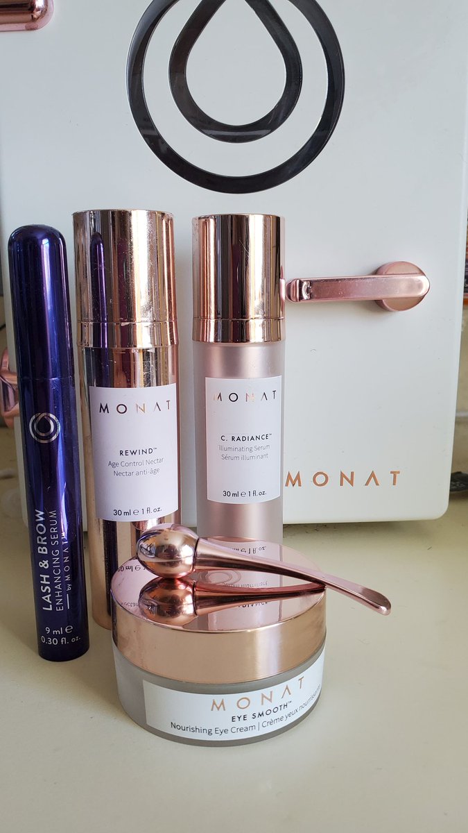 teachertomom's tweet photo. Sale this weekend.  On two amazing eye products. https://t.co/HH6H1iO6qo