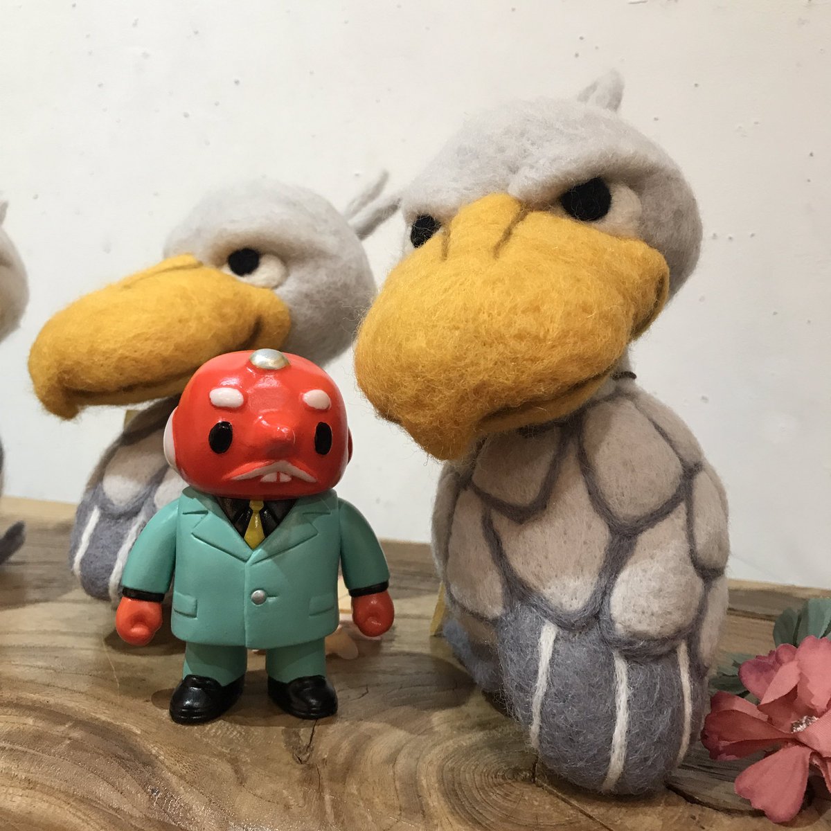 tengart's tweet photo. チャウテセイ先生主催の　#春のぬいぐるみ祭り 表敬訪問してきました。
明日最終日！　むしろチャウ先生に会いに行こう！　てんぐるみパペットは、まだある！
https://t.co/8CgbDt67qo
#てんぐアート #てんぐるみ https://t.co/OIfWXCMI46