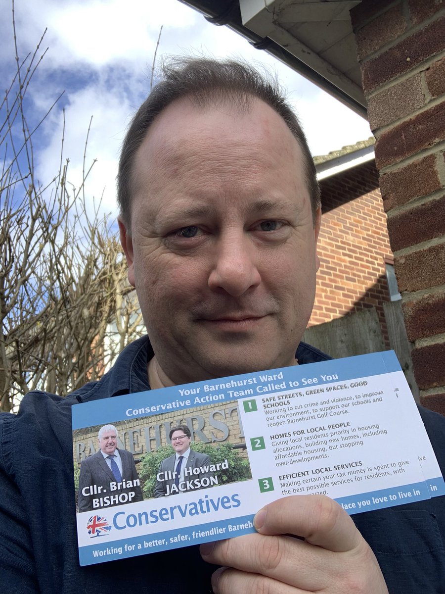 PeterTFortune's tweet photo. Great morning out supporting our fabulous #Bexley Council candidates in #Barnhurst - fantastic support for Cllrs Brian Bishop and Howard Jackson. https://t.co/OOmGNiMIP3