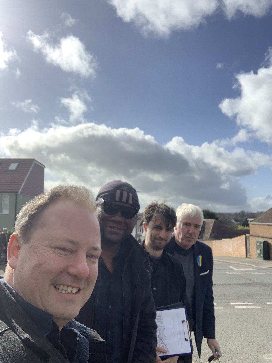 PeterTFortune's tweet photo. Great morning out supporting our fabulous #Bexley Council candidates in #Barnhurst - fantastic support for Cllrs Brian Bishop and Howard Jackson. https://t.co/OOmGNiMIP3