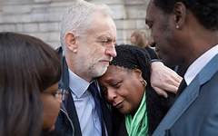 DamienK73's tweet photo. Remember when the billionaire owned British MSM told us that the green fingered porridge eating humanitarian #JeremyCorbyn was the enemy of the nation? Feel cheated? #JohnsonOut44 #ToryRussianAssets https://t.co/eLEgzFNMZf