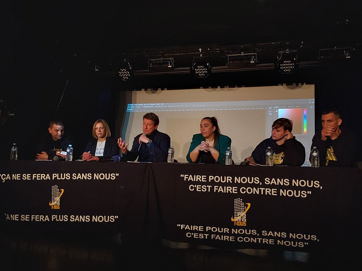 pas_sansnous's tweet photo. Nous avons accueillis aujourd'hui @yjadot pour présenter notre manifeste et discuter autour des propositions des habitant·es récoltées lors du Tour de France "Nos quartiers ont de la gueule" au Théâtre Le République ! #NosQuartiersOntDeLaGueule #NQOG https://t.co/tmayN9vc0m https://t.co/uYzIMv2VFu