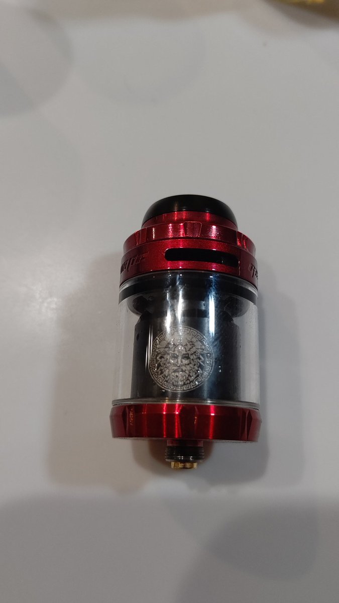 VAPE_S336S336's tweet photo. 金曜の夜に楽天で買い物すると、土日を挟むせいで物が届く前に色々ネットで調べてしまう。
結果、「アレ?メッシュコイルならビルドいけんじゃね??」ってなるw
#GEEKVAPE
#ZEUSXMESH https://t.co/Uy1ztBzQyS
