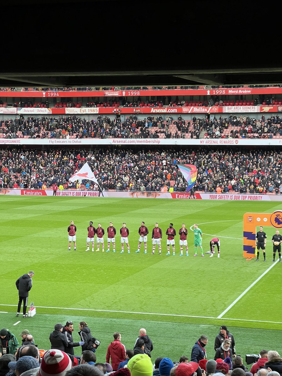 afcyorkshire's tweet photo. Hello all gooners - I’m back from my Twitter break.. here’s what I’ve been up to🔴⚪️ #TOP4 #coyg https://t.co/qOE0OEFc2w