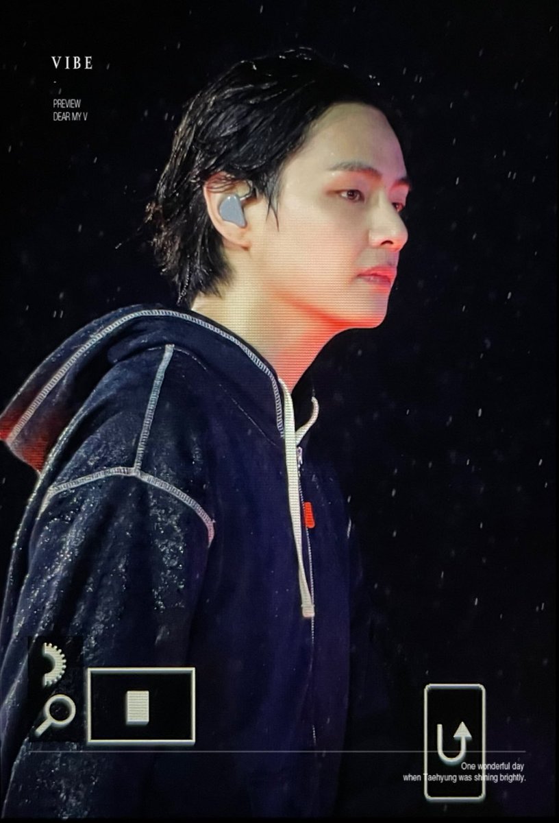 V_ibe_1230's tweet photo. [PRE] 220312 PTD Seoul 2nd day

오늘두 수고했어 태형아 💜

#V #뷔 #태형 #TAEHYUNG #BTS         #BTSV #방탄소년단         @BTS_twt https://t.co/xVeZ7ms1kh