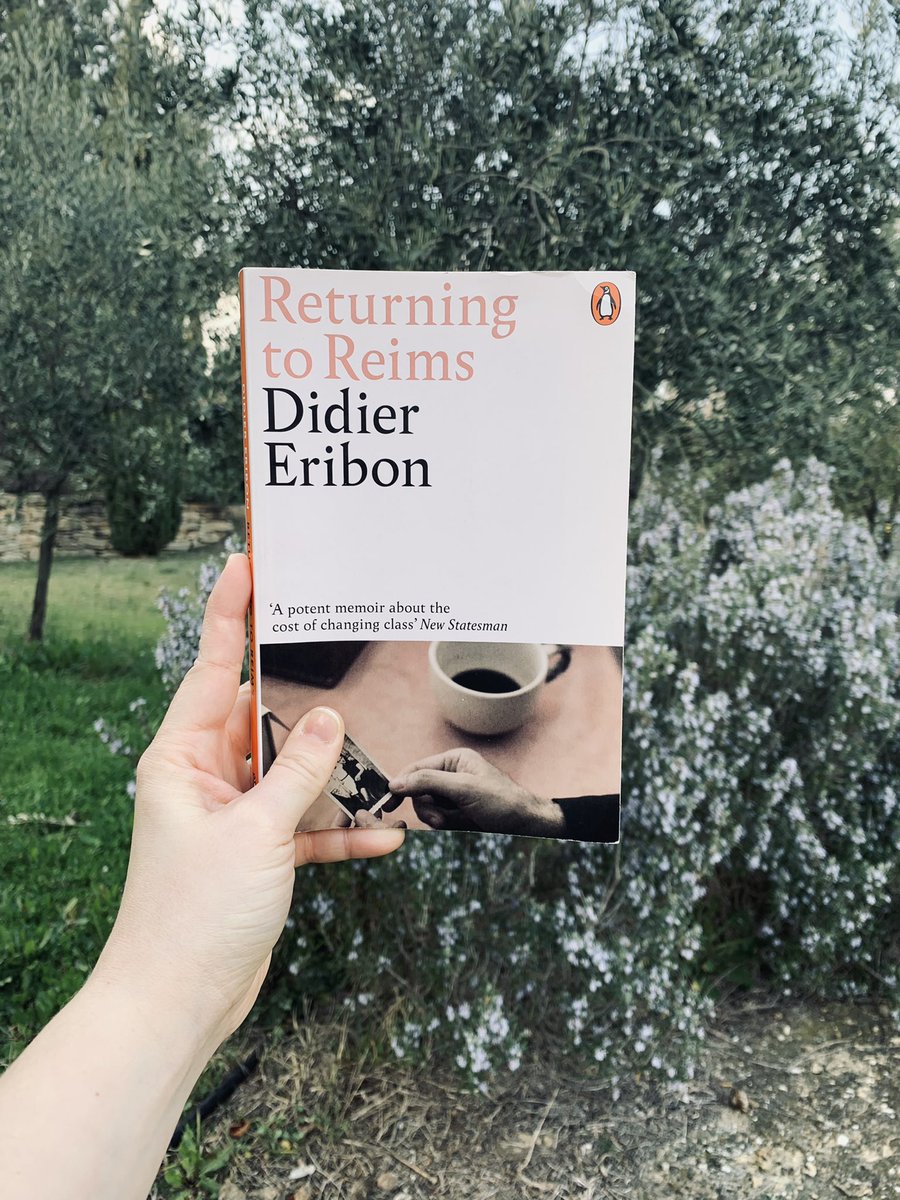mmhanzelova's tweet photo. 11/2022

+3 for incredibly well-researched work on social transition
+2 for honest and engaging writing
-1 for an overwhelming amount of references and names dropping

15/10 i think prosecco on sale from lidl pairs well with this one. https://t.co/OiHuhQpk54