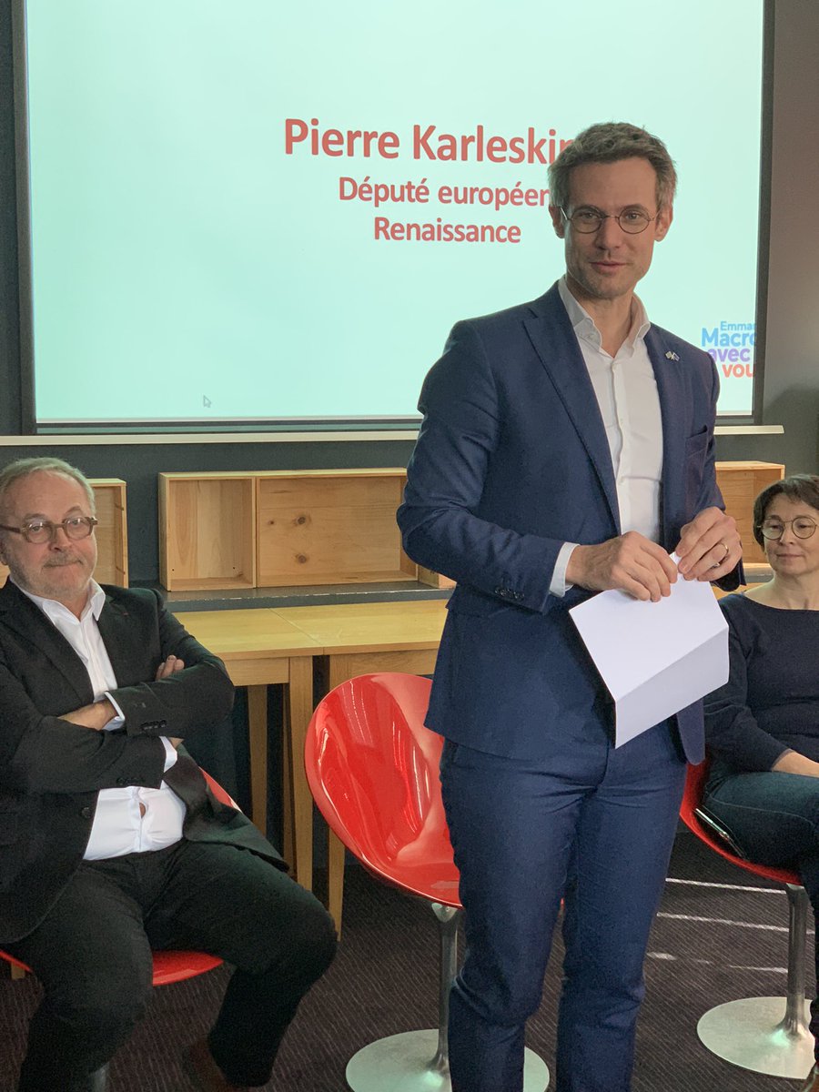 MounirBelhamiti's tweet photo. "L'#Europe se fera dans les crises et elle sera la somme des solutions apportées à ces crises". 
Avec @Pierre_Ka @Joel_Guerriau @stephanveronik @lelievre_maxime pour échanger sur la crise géopolitique que l’🇪🇺 traverse. #avecvous #5ansdeplus #Macron2022 https://t.co/9IqNZMnqKj